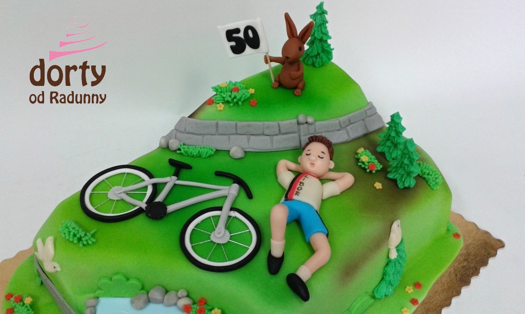 cyklista a zajíc-figurky