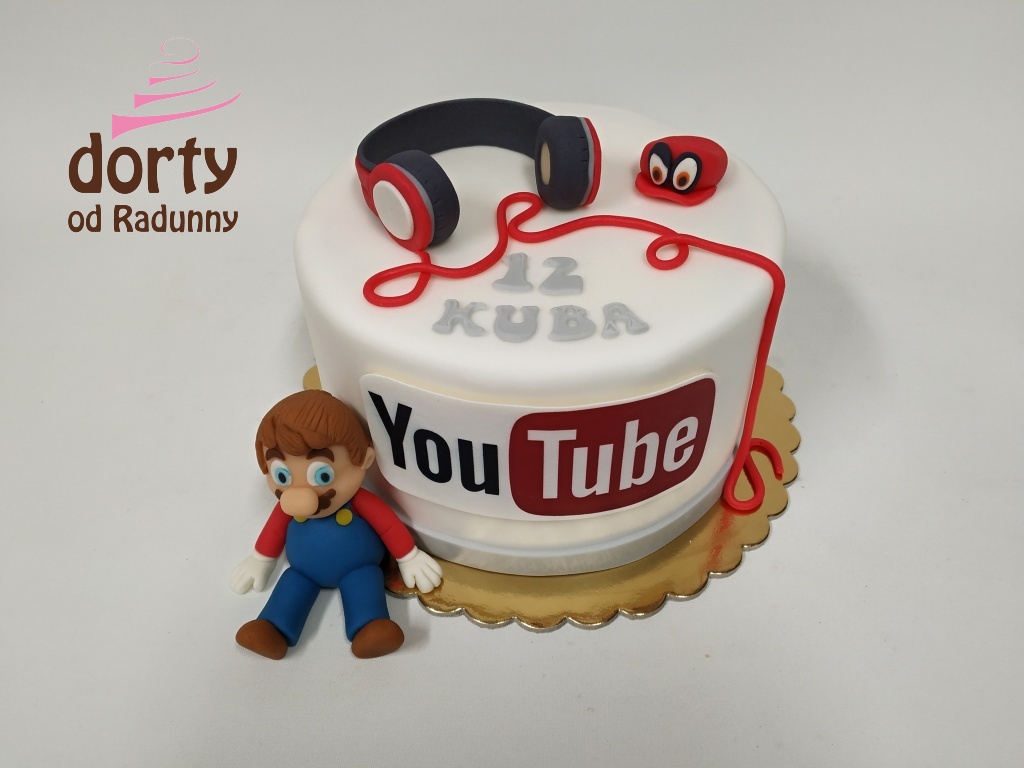 You tube+ Super mario